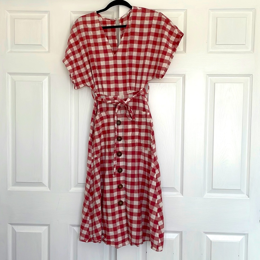 Red and white checkered pattern dress, size 4
